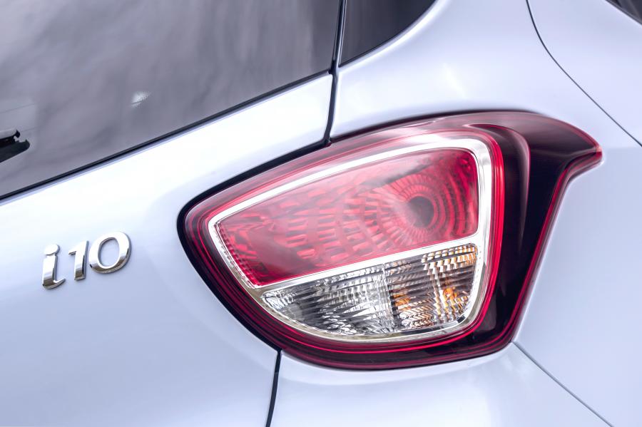 Детали экстерьера Hyundai i10 Play 2019 года  (UK) (фото 39 из 42)